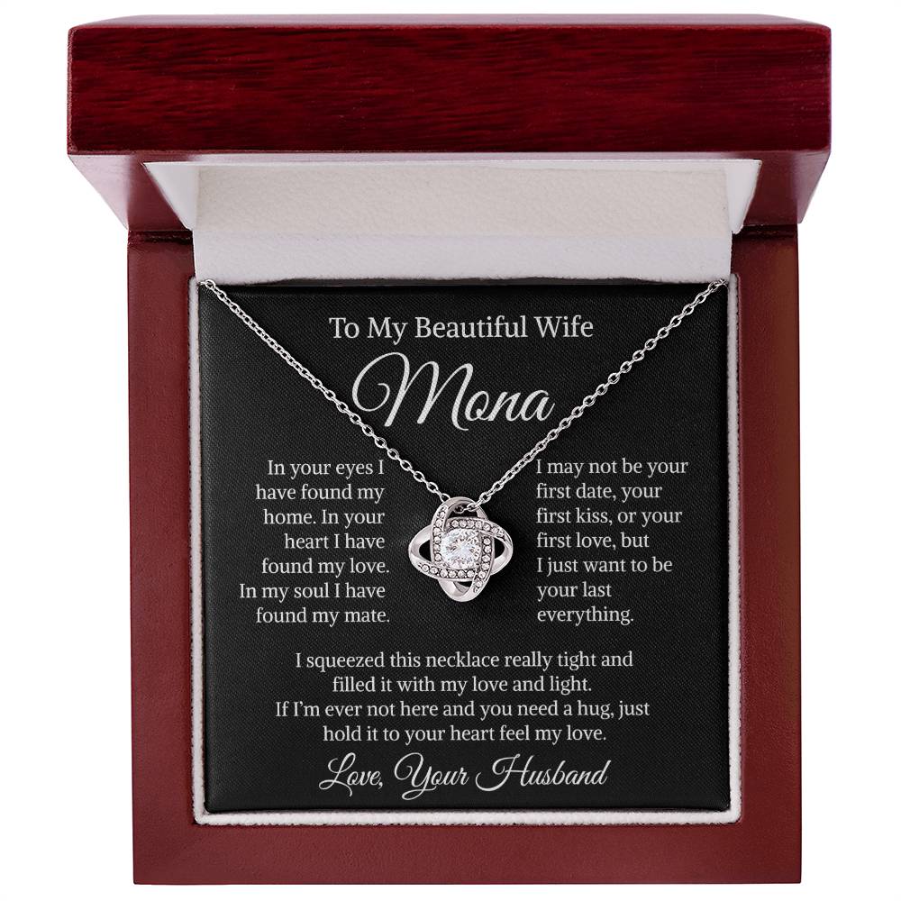 wife mona