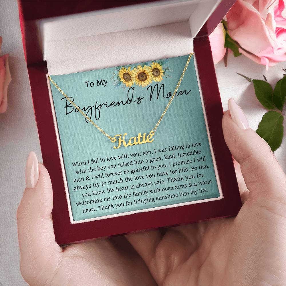 To My Boyfriend's Mom Necklace, Mother's Day Gifts for Boyfriend's Mom from Girlfriend, Personalized Gifts for Mother-in-Law, Mother's Day Necklace, Best Birthday Present for Boyfriend's Mom, Christmas Gifts for Boyfriend's Mom