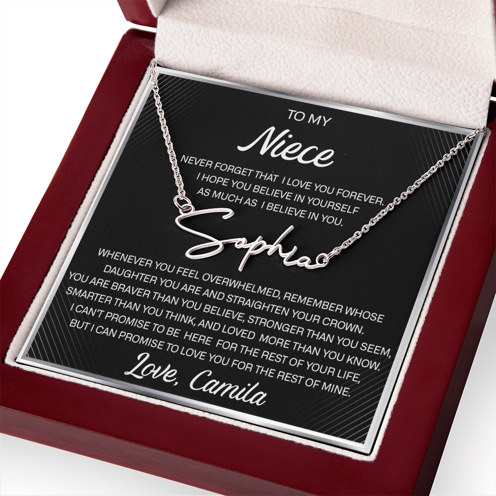 scale:1. SO-11731726- Signature neck- Niece