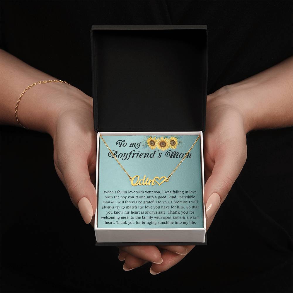 Gifts for Women, Heart Name Necklace for Mom Grandma Aunt Mother in Law Nana Boyfriend Mom